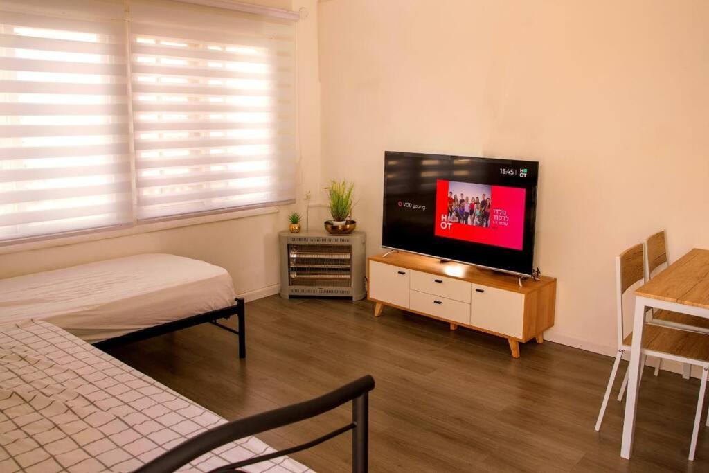 שמילה אירוח 2 Villa Arad Bagian luar foto